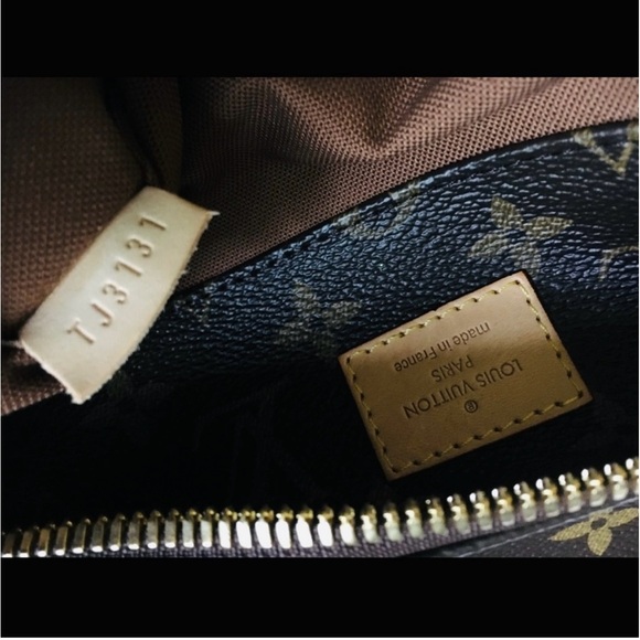 LIKE NEW!! Louis Vuitton Sully Monogram MM - Picture 7 of 16